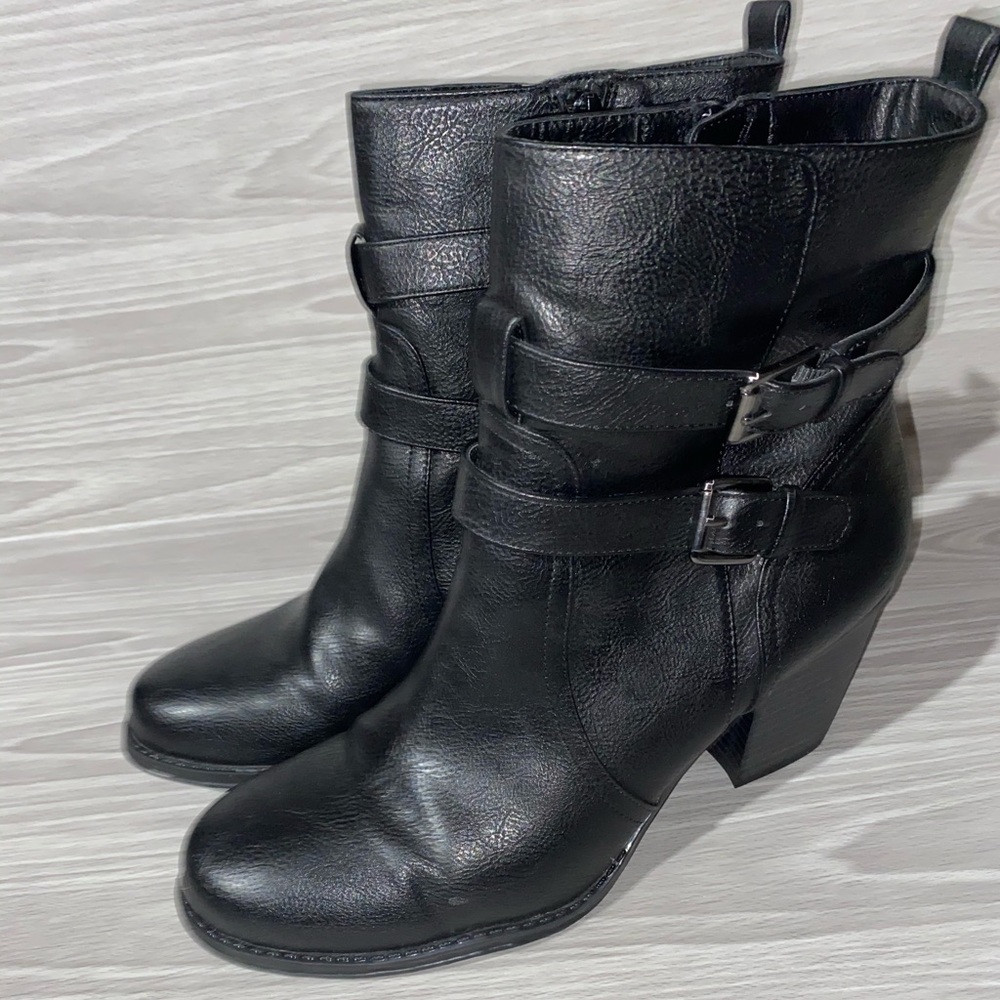 Naturalizer Black Heeled Boots